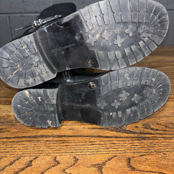 BCBGeneration Over the Knee Black Leather Boots Women’s 7 Lug Sole Stretch Tall - Picture 5 of 8